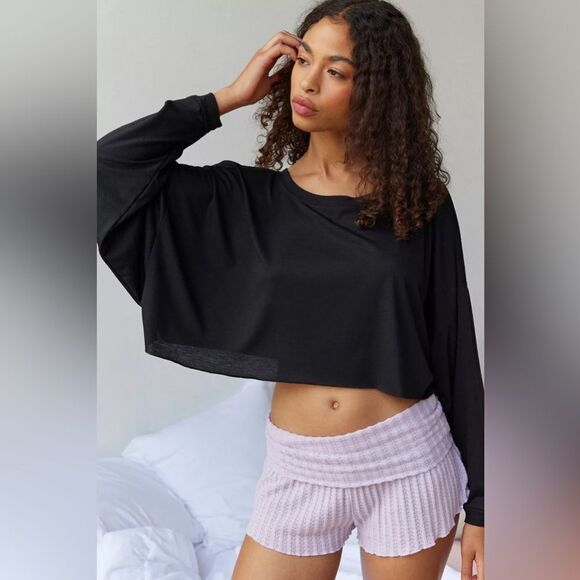 Urban out from under addison cozy cutoff cropped black tee  shirt size XS - Picture 6 of 14